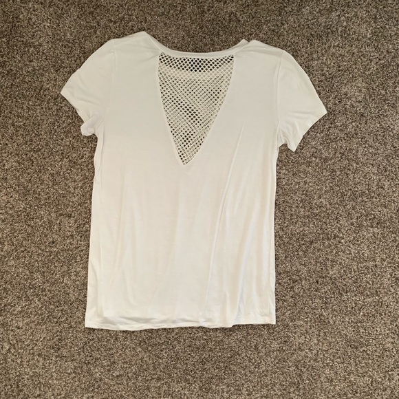 Netted V-Neck - Picture 2 of 5